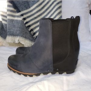 Sorel Lea wedge boots